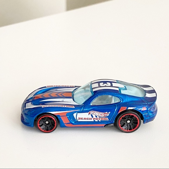 Hot Wheels - 2016 2016 Viper - Picture 2 of 8